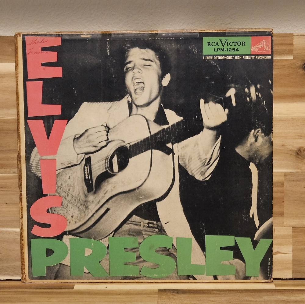ELVIS PRESLEY 1956 S/T VINYL RECORD